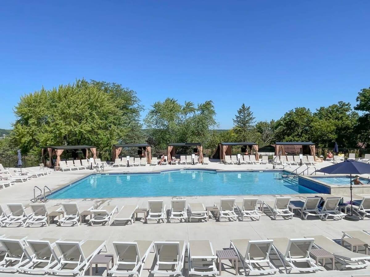 New Lake Como Condo With Lake Views Lake Geneva Extérieur photo