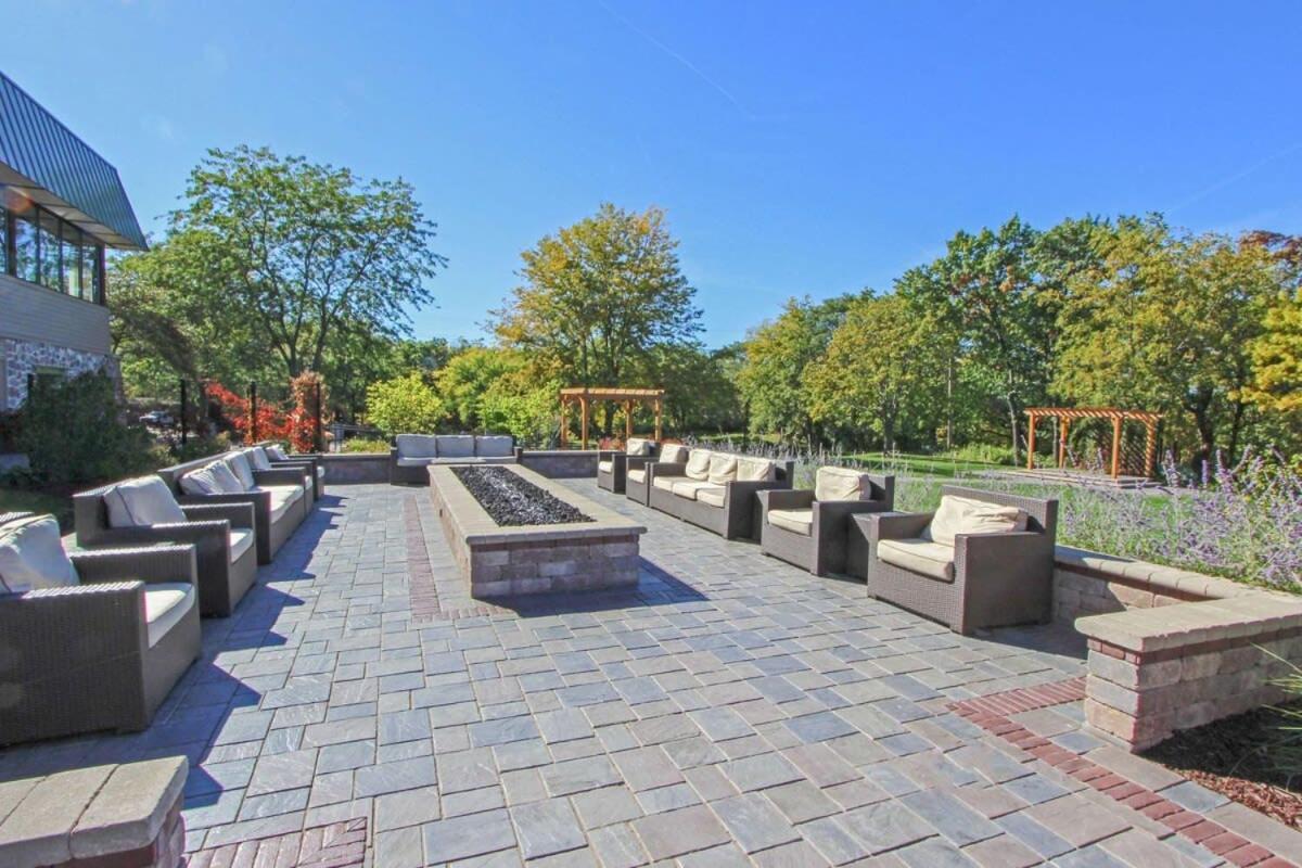New Lake Como Condo With Lake Views Lake Geneva Extérieur photo