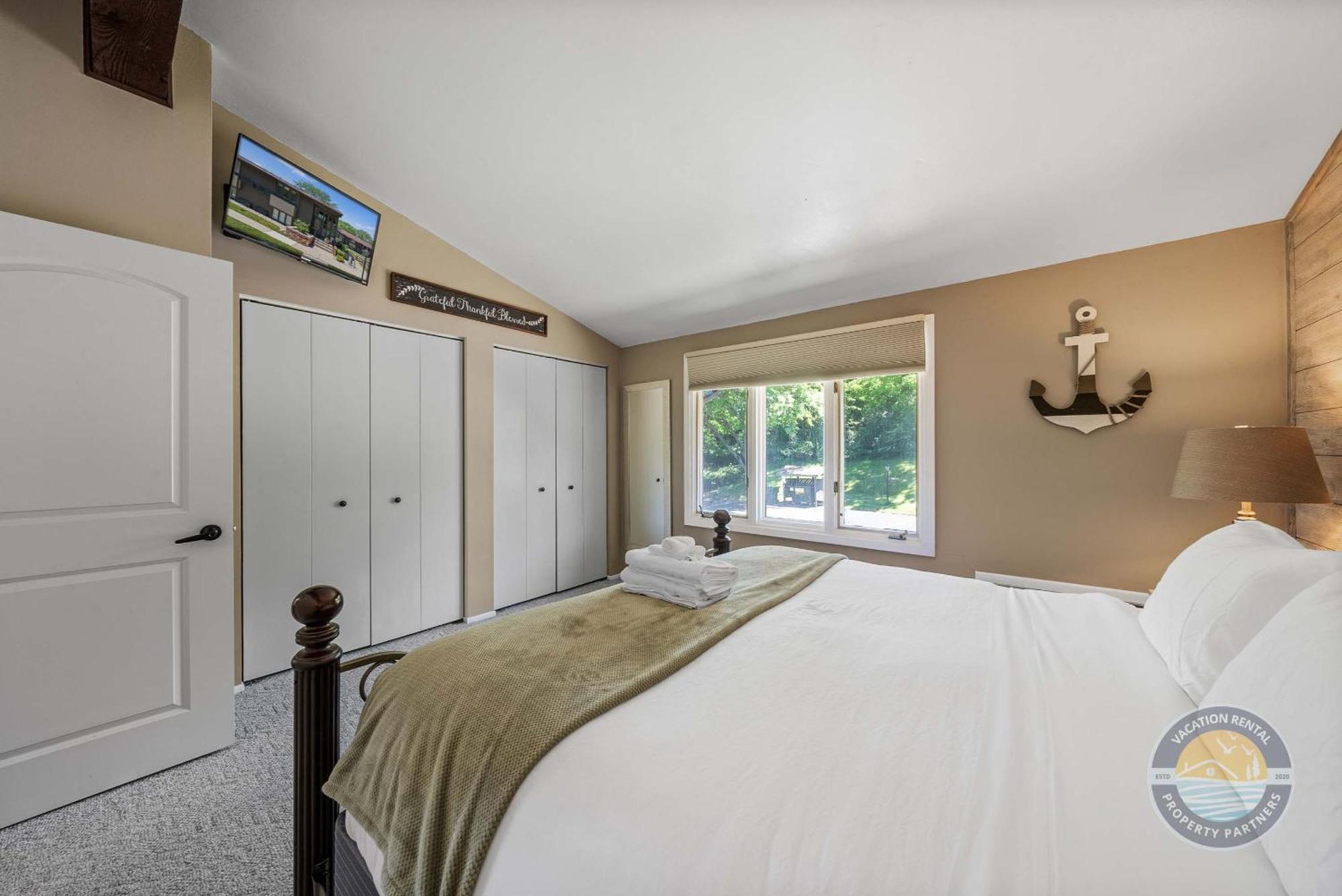 New Lake Como Condo With Lake Views Lake Geneva Extérieur photo