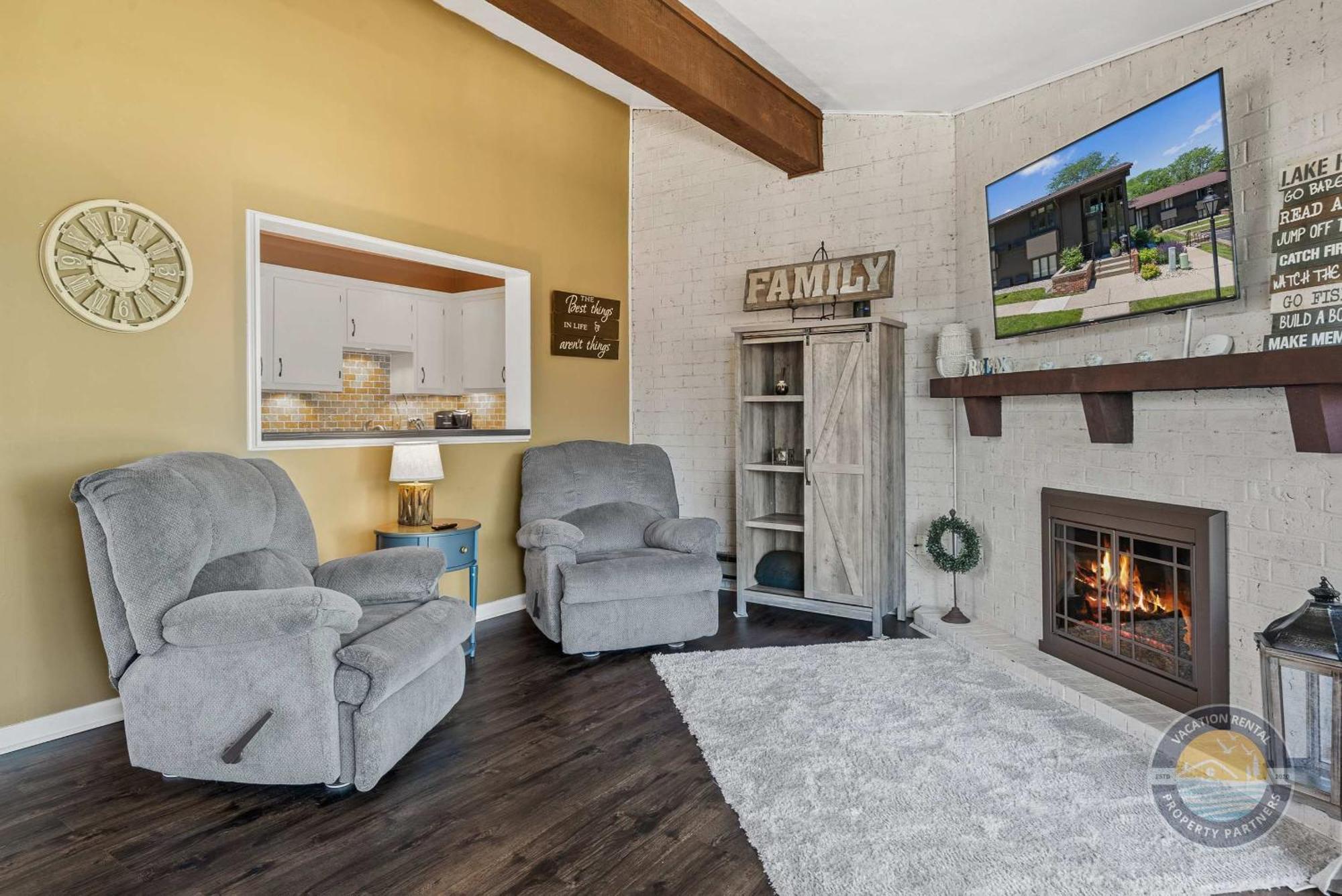 New Lake Como Condo With Lake Views Lake Geneva Extérieur photo